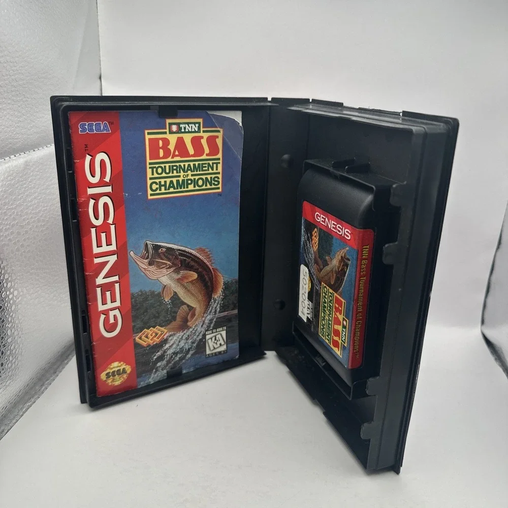 TNN Bass Tournament of Champions Sega Genesis 1993 CIB Complete w Manual